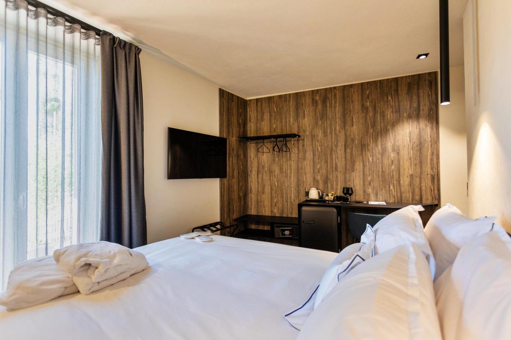 Etrus Boutique Room Amalfi Buitenkant foto